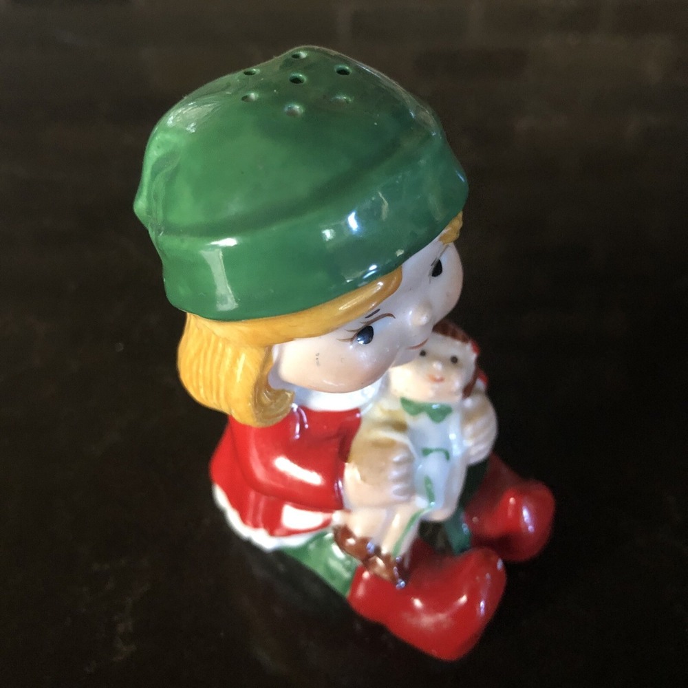 1983 AVON - CLAUS & COMPANY SANTA'S HELPERS - SALT Or PEPPER SHAKER